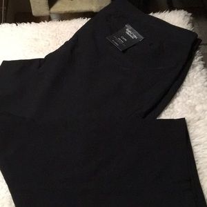 Women’s Vera Wang Capri mid rise black XL